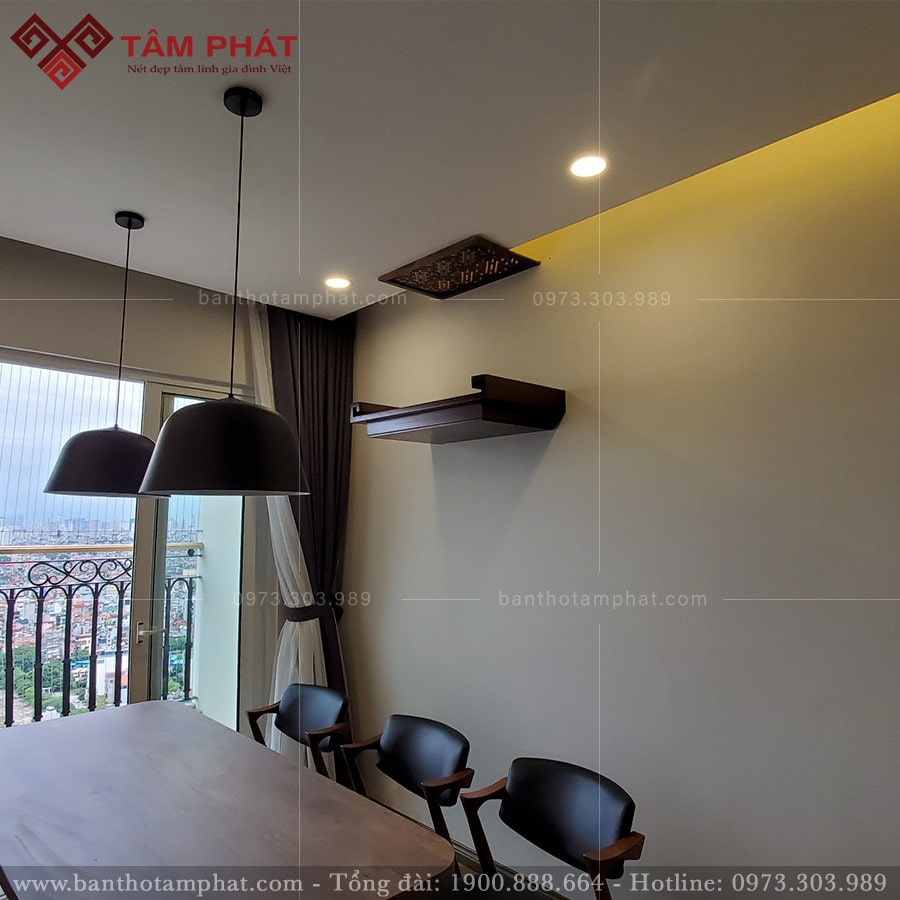Bàn thờ treo đơn giản độc đáo