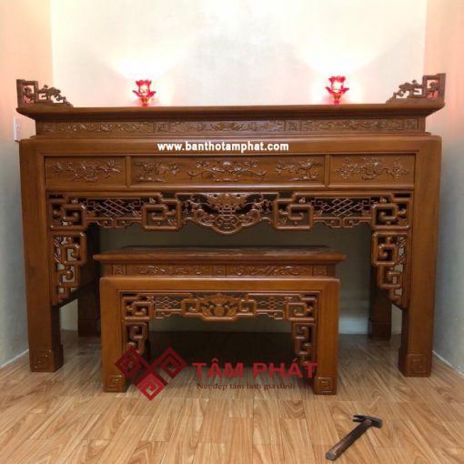 Bàn thờ đứng Tâm Phát mẫu BT-1024