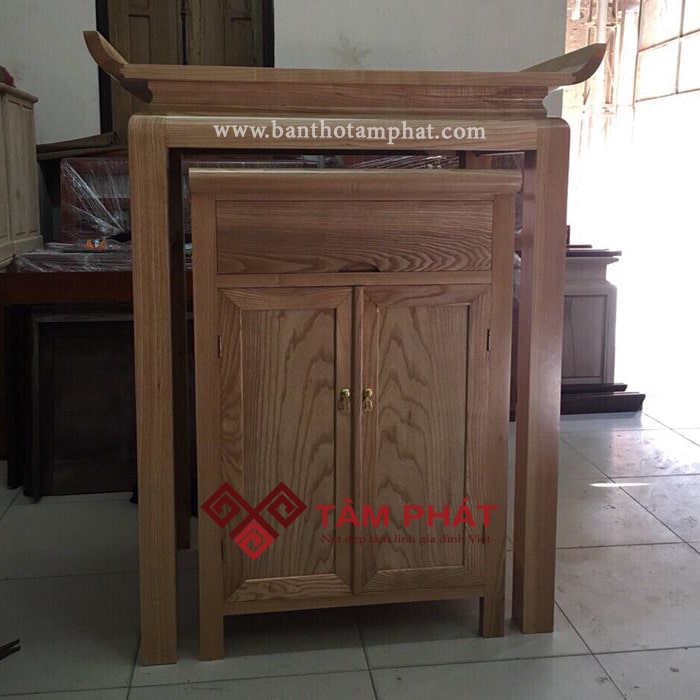 Bàn thờ Tâm Phát BT-1011 có mẫu mã đẹp, chất lượng tốt