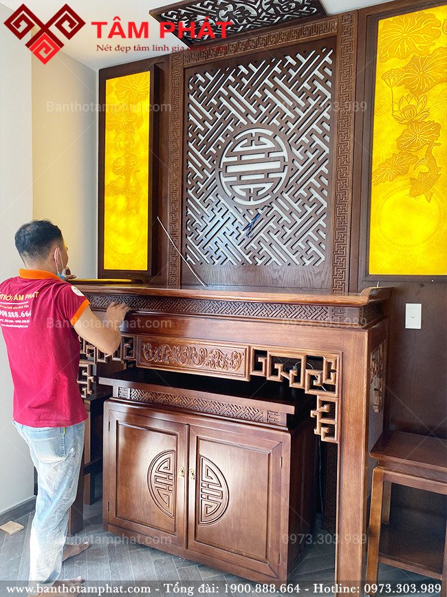 Mẫu bàn thờ hiện đại hoàn thiện sắc sảo
