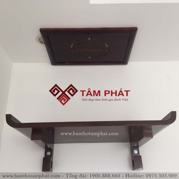Bàn thờ treo tường gỗ Gụ TTG2048