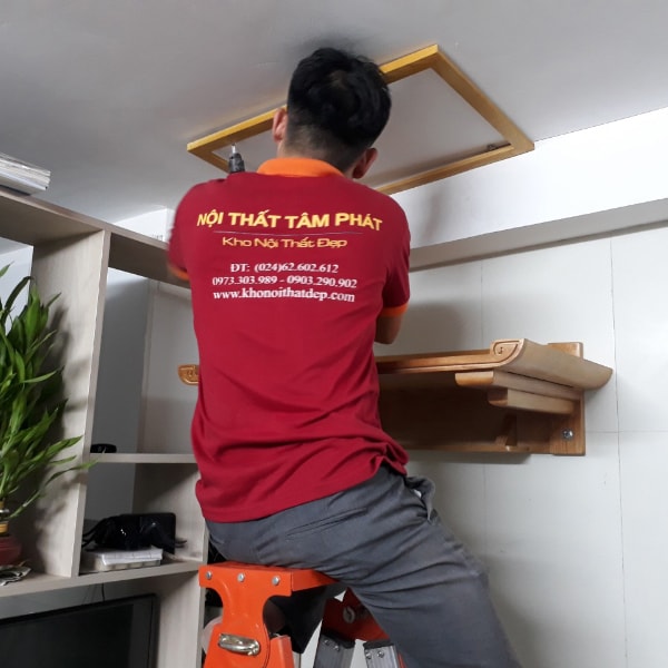 Lắp đặt bàn thờ treo chiều cao phù hợp