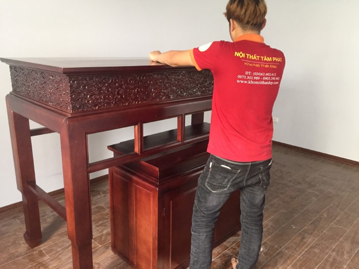 Bàn thờ đứng hiện đại Tâm Phát mẫu BT-1032