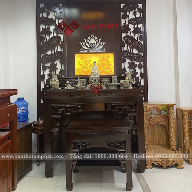 Bàn thờ Phật kết hợp với thờ gia tiên