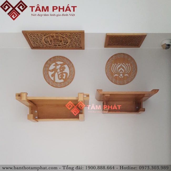 Bàn thờ treo TT2014 gỗ Sồi màu sáng