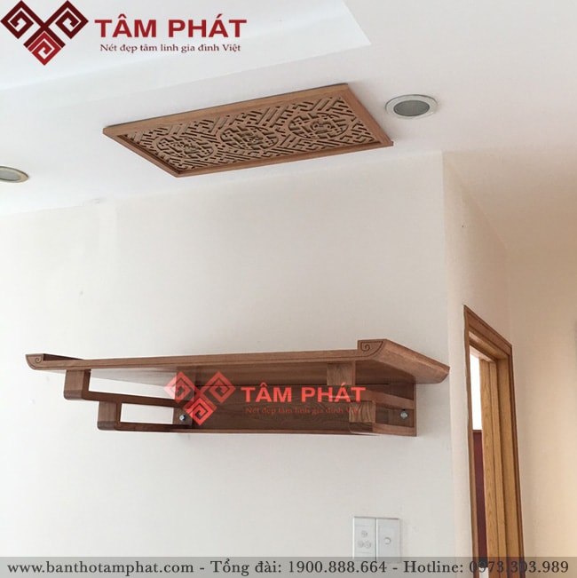 bàn thờ treo TT2025 kích thước lớn 61x107