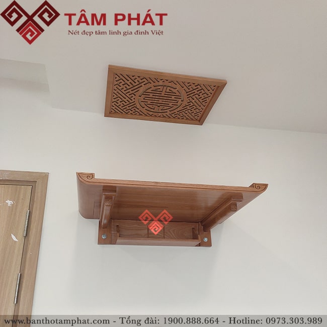 Bàn thờ treo tường Tâm Phát thiết kế đơn giản