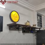 Không gian kết hợp 2 bàn thờ Phật và Thần linh hoặc gia tiên