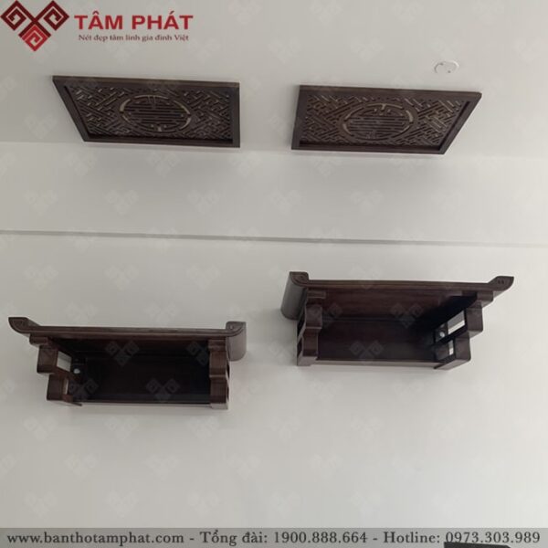 Khách hàng có thể lựa chọn nhiều màu sắc bàn thờ khách nhau