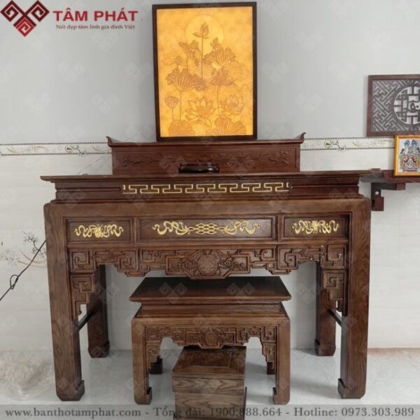 Bàn thờ Tâm Phát có nhiều kích thước khác nhau phù hợp nhiều không gian