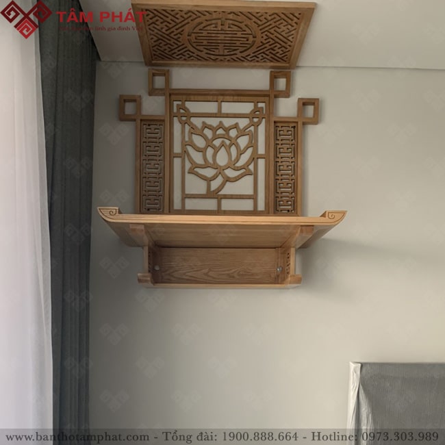 Bàn thờ được hoàn thiện từ những người thợ kinh nghiệm