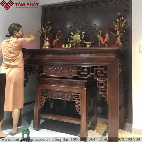 Là mẫu bàn thờ được nhiều khách hàng lựa chọn nhất