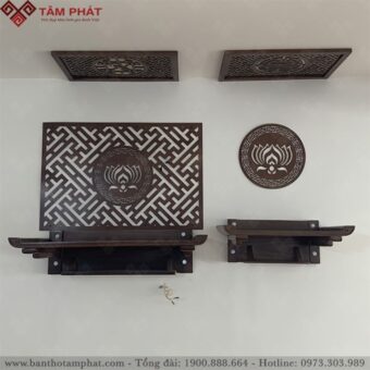 Không gian thờ Phật và gia tiên sử dụng bàn thờ treo tường TT2097