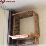 Bàn thờ treo tường có ngăn kéo rất tiện lợi