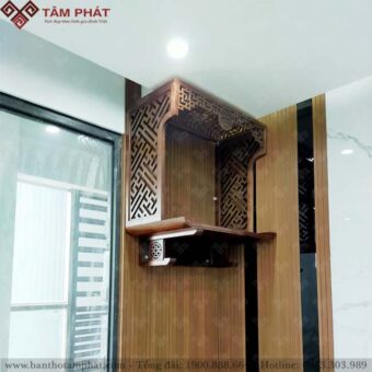 Trang thờ treo tường kết hợp vách ngăn