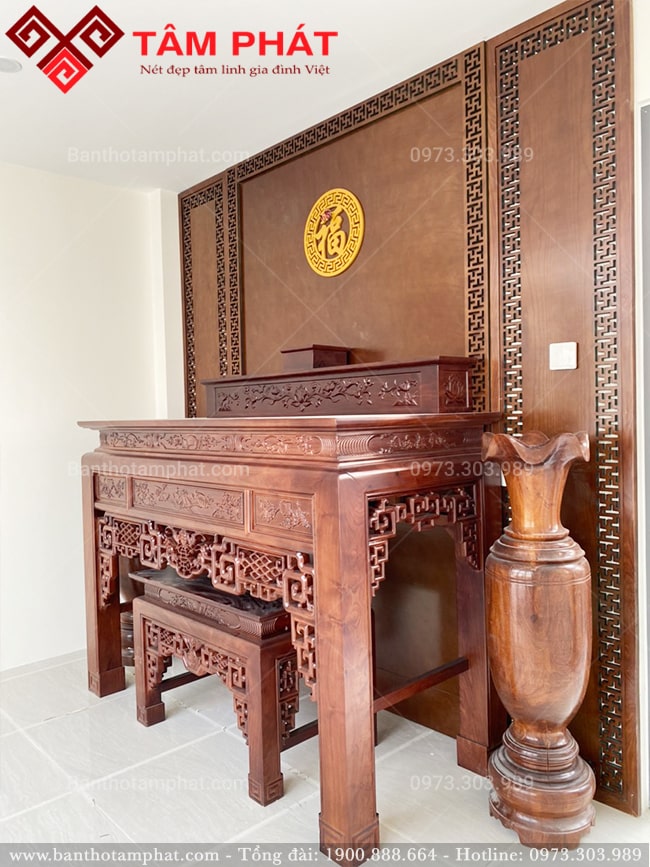 Bàn thờ Tâm Phát BT-1139 đẹp, sang trọng, hợp phong thuỷ