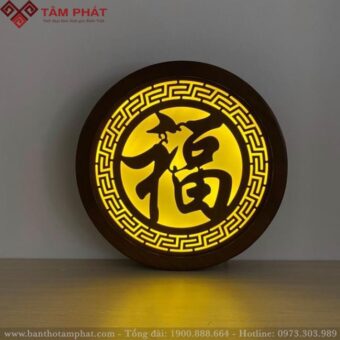 Đèn gỗ chữ Phúc trang trí bàn thờ mẫu TC6655