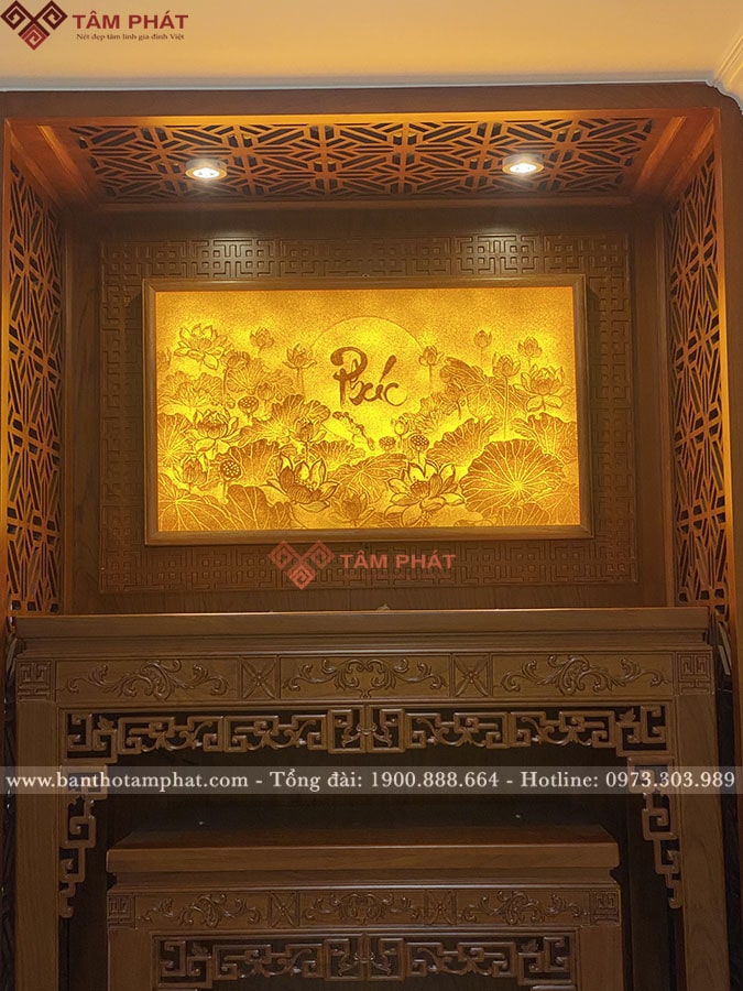 Bàn thờ gỗ tự nhiên cho chất lượng tốt hoa văn đẹp