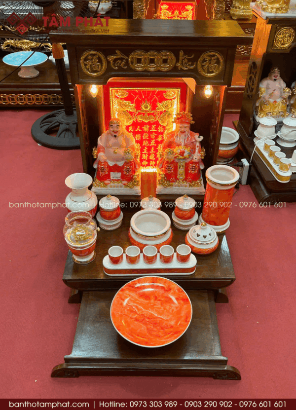 Bàn thờ và Tượng, đồ thờ có nhiều màu sắc khác nhau hợp mệnh