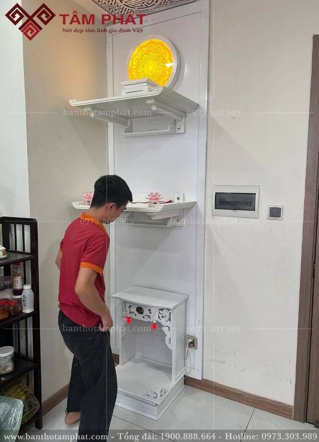 Bàn thờ treo tường màu trắng TT2075 Combo ba món