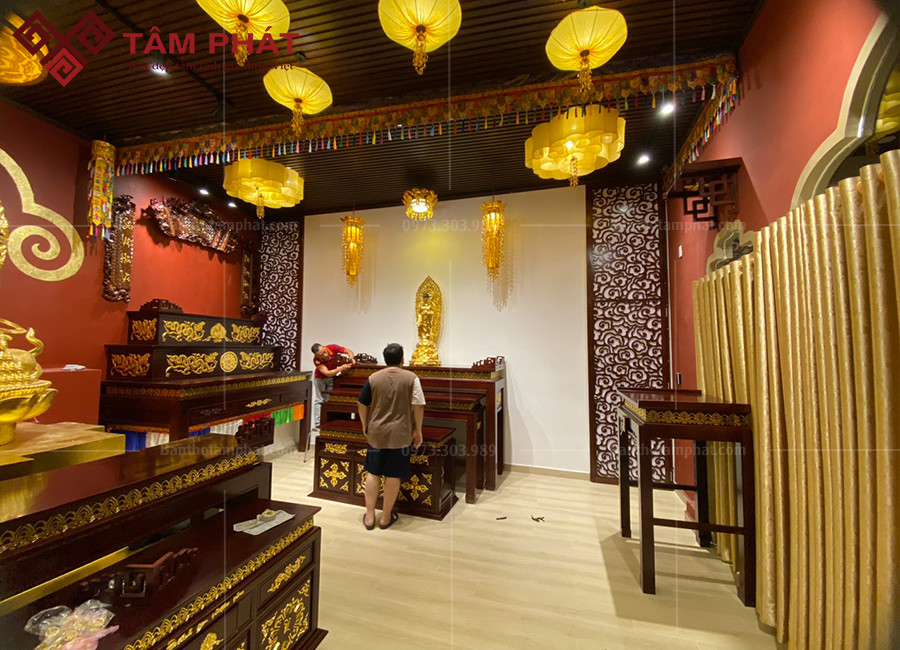 Điện thờ sử dụng mẫu bàn thờ cao cấp Tâm Phát