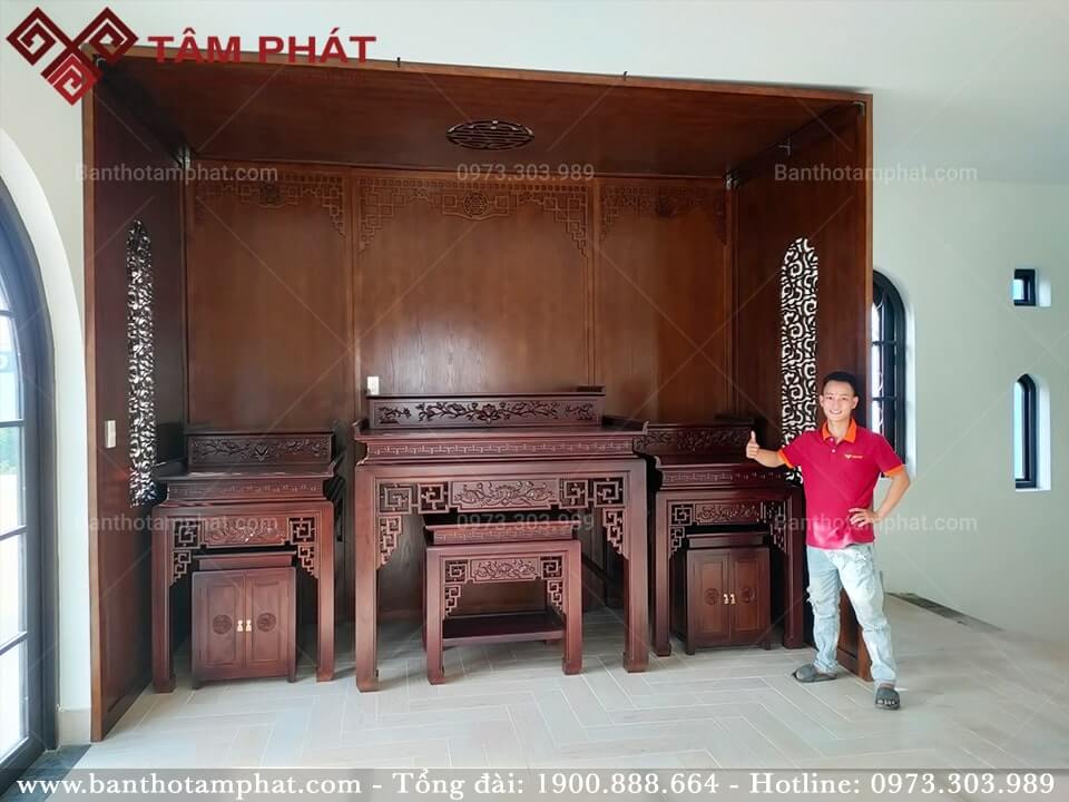 Phòng thờ 3 bàn BT-1247 thi công lắp đặt trọn gói bởi Tâm Phát.