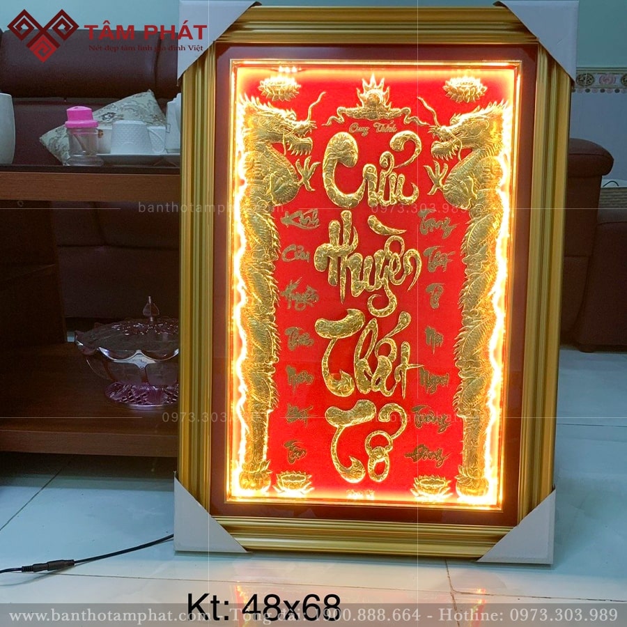 Bài vị cửu huyền thất tổ mẫu BV-002 có hệ thống đèn led sáng màu.