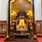 Bàn thờ Thần Tài Ông Địa mái chùa gỗ hương cao cấp mẫu BTT-3379