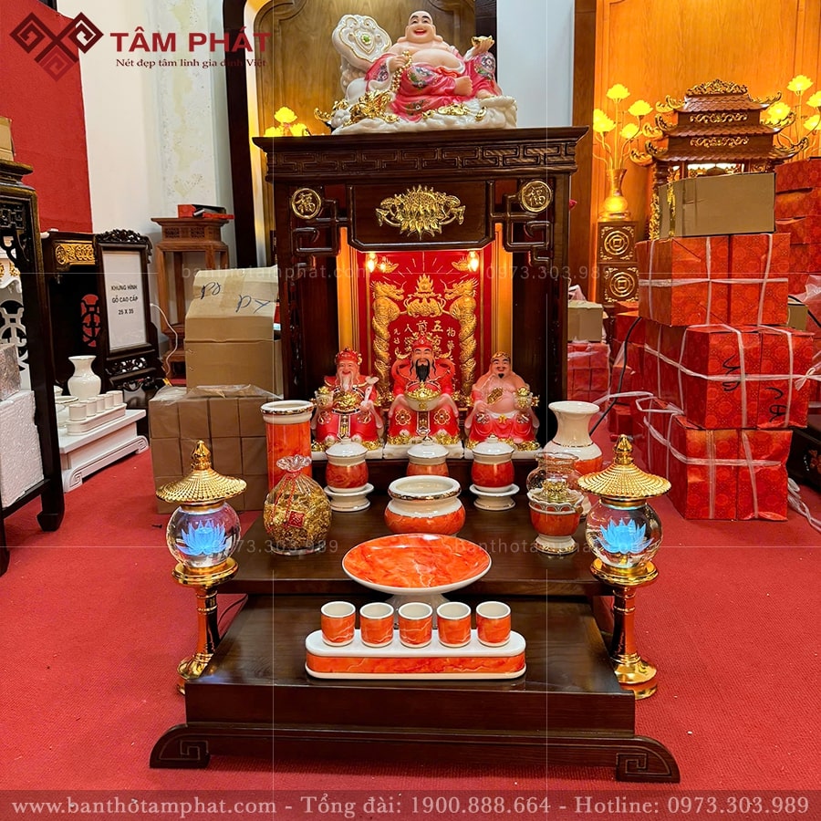 Thiết kế đơn giản hiện đại, mái bằng và ngăn kéo tiện lợi.