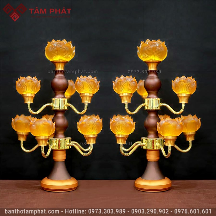 Đèn thờ hoa sen nhiều tầng thân nâu cổ điển mẫu ĐEN-008