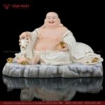 Mang nhiều ý nghĩa phong thủy tốt đẹp, chiêu tài rước lộc.