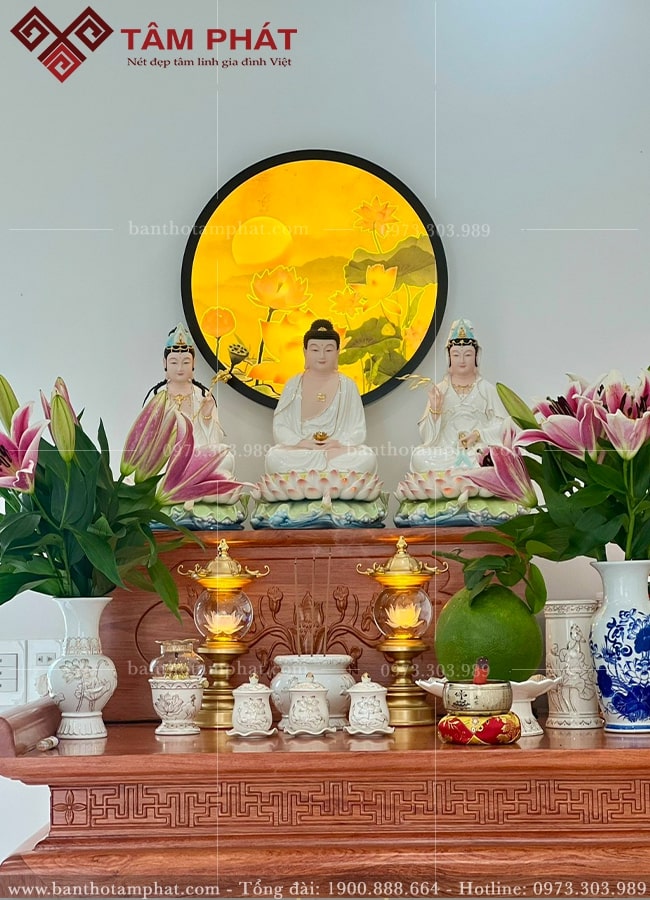 Không gian thờ nhỏ gọn tiết kiệm diện tích, tối ưu chi phí.