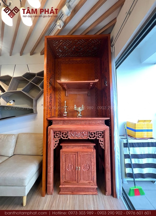 Thiết Kế Hài Hòa Bàn Thờ Phật Và Bàn Thờ Gia Tiên