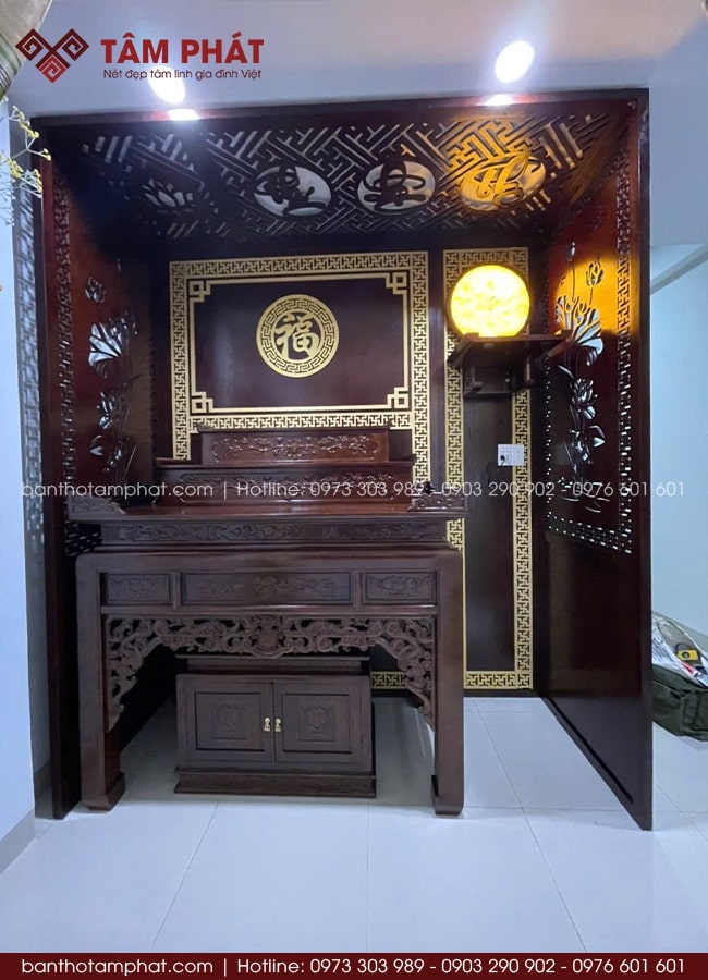 Kiểu bài trí hợp phong thủy, thuận tiện thờ cúng, chăm nom.