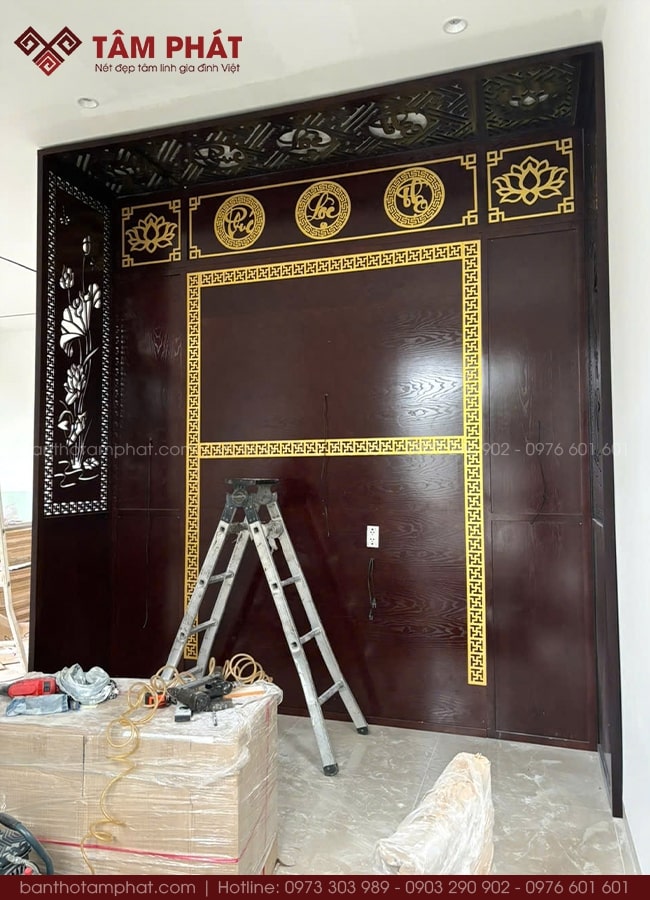 Dựng thành công vách ốp MDF vân gỗ chống ẩm, chống mối mọt tốt.