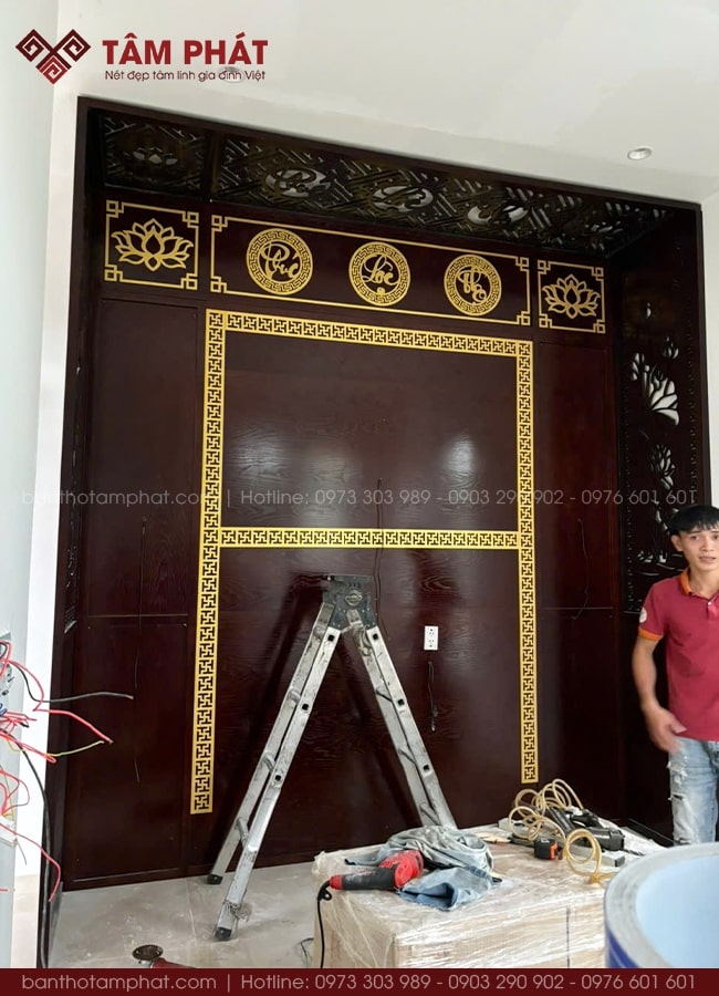 Trang trí đơn giản giữ được nét đẹp văn hóa truyền thống thờ tự.
