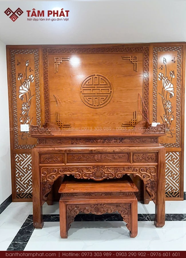 Phòng thờ Gia Tiên sang trọng được quý gia chủ đánh giá cao.