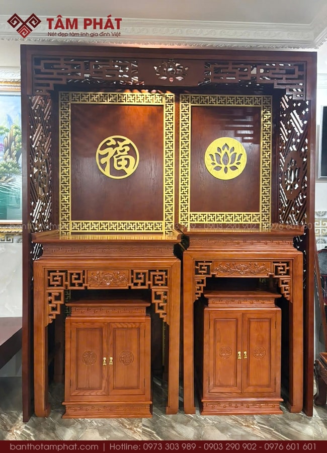Bàn thờ mẫu triện sen kèm tủ cơm nhỏ tiện lợi.