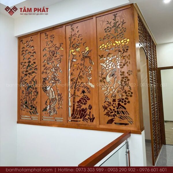 Vách tường ngăn cách họa tiết phong thủy Tùng Cúc Trúc Mai.