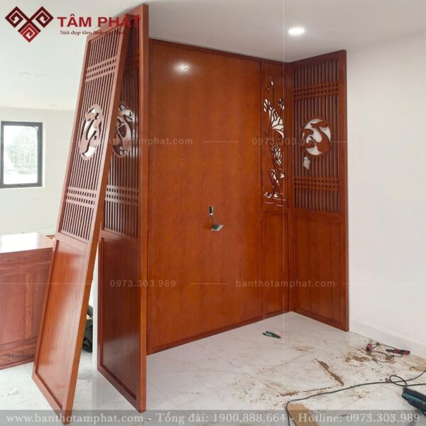 Vách ốp MDF họa tiết đơn giản, hiện đại.