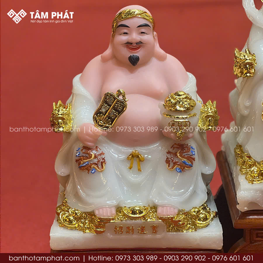 Tượng Ông Địa bằng đá 