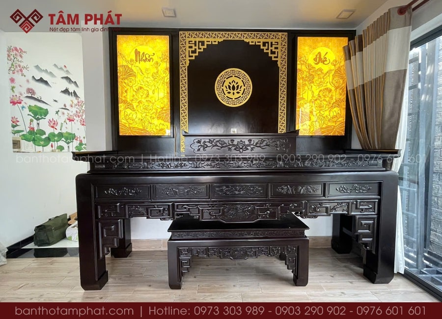 Mẫu án thờ lớn kích thước trên 2m.