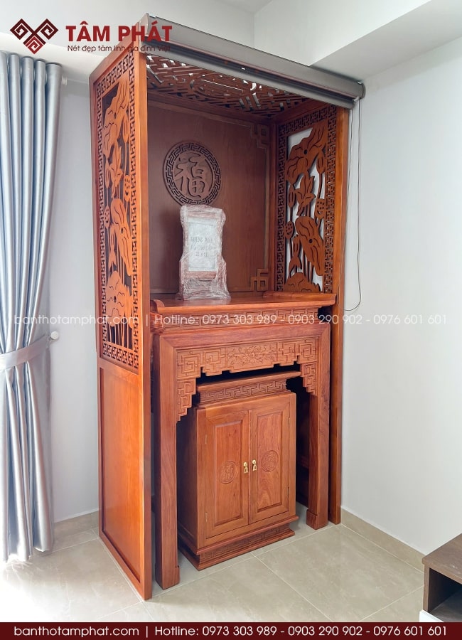 Vách ngăn cách MDF kín đáo, sang trọng.
