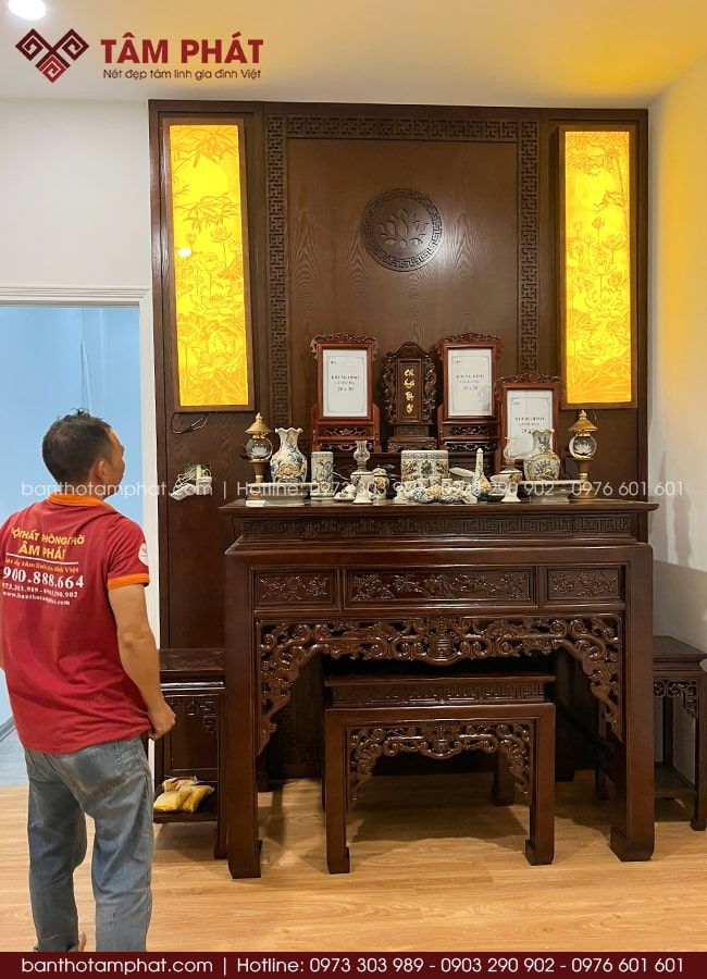 Không gian thờ BT-1628 hài hòa, tinh tế.