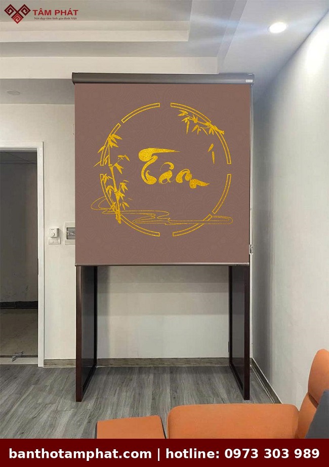 Rèm che bàn thờ là sản phẩm nên có trong không gian thờ cúng