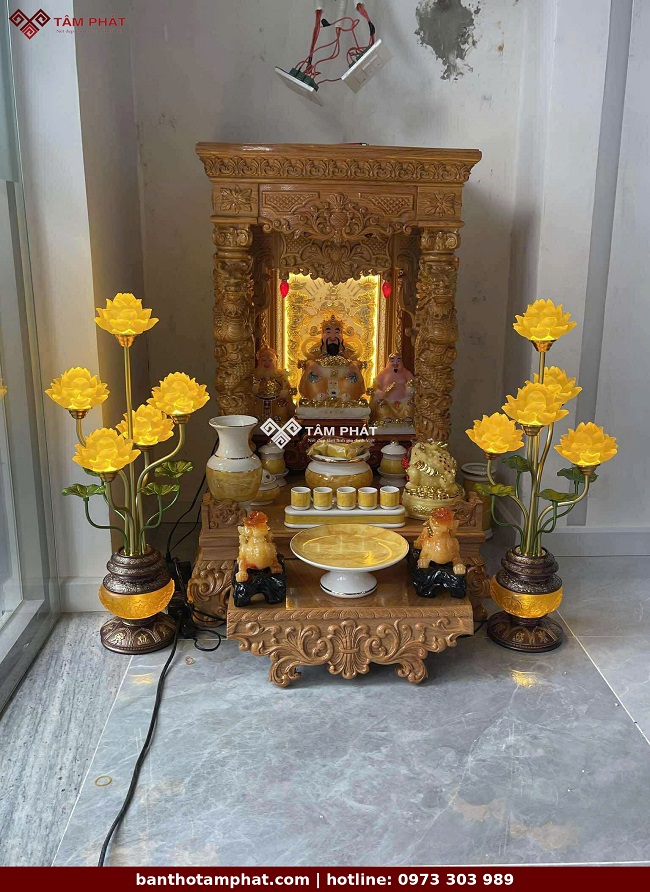 Bàn thờ Thần Tài gỗ Gõ đỏ nhà anh Dũng quận 7 Bàn thờ Thần Tài gỗ Gõ đỏ nhà anh Dũng quận 7