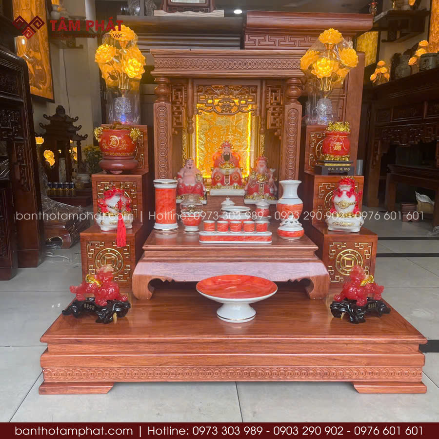 Bàn thờ Thần Tài gỗ Hương Đá trụ trơn BTT-3019 6 Có thể thay đổi họa tiết bàn thờ Ông Địa theo yêu cầu của gia chủ