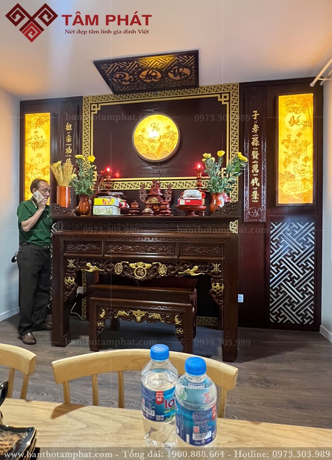 Mẫu phòng thờ gia tiên trang trí tranh trúc chỉ Mẫu phòng thờ gia tiên trang trí tranh trúc chỉ