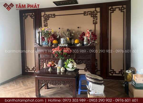 Phong cách trang trí đơn giản, tiết kiệm chi phí.