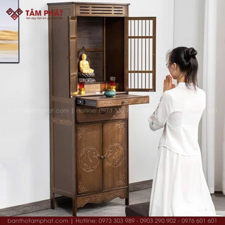 Tủ thờ Phật được thiết kế trang nhã, hiện đại
